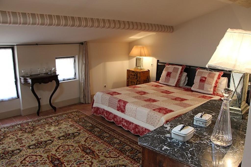 La Petite Hostellerie Uzes Exterior photo